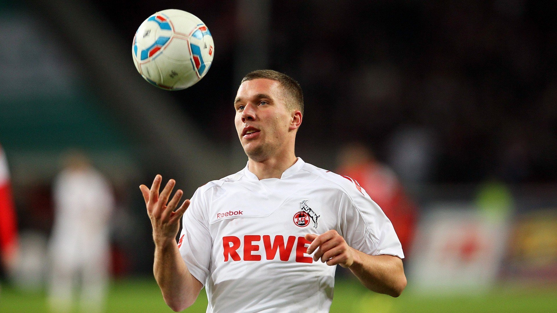 克罗地亚铁卫梅开二度，助球队轻松晋级，克罗地亚铁路